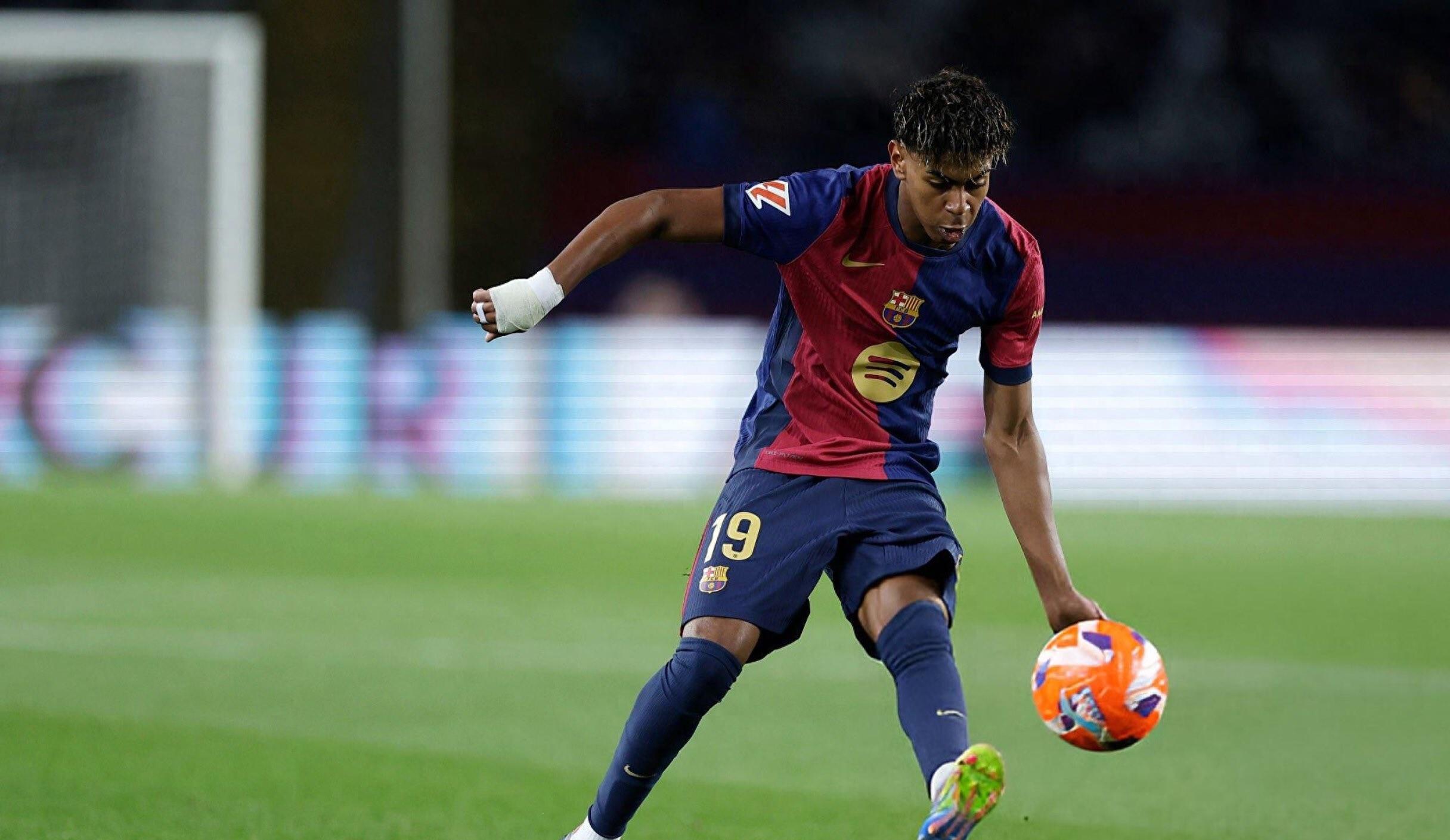 巴塞罗那苦战逼平，皇马逆袭